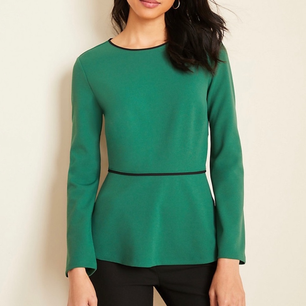 Ann Taylor Piped Peplum Top NWOT size XS